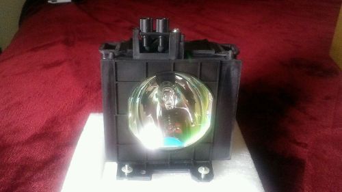 Projector Lamp for PANASONIC ET-LAD55W OEM BULB with New Housing