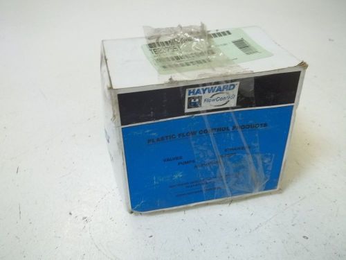 Hayward tb2075st 3/4&#034; cpv true union ball valve *new in a box* for sale