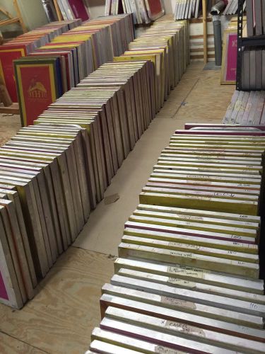 400+ 20x24 metal screens good shape.  No reserve!