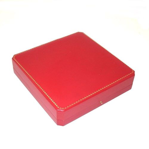 1 Red Leatherette Round Cut Corner Large Necklace Jewelry Display Gift Boxes