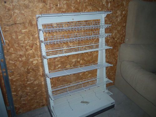 SMALLER METAL STORE RACK WITH 6  AJUSTABUL SHELF&#039;S