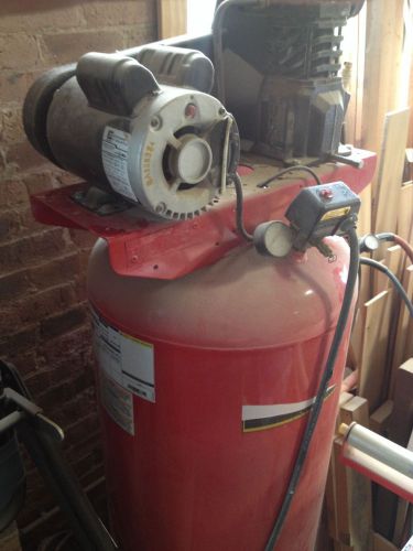 Air compressor 60 gal. with hoses and filter
