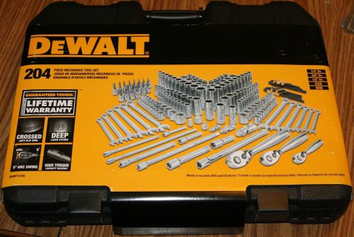 Dewalt 204 piece mechanics tool set 20617 for sale