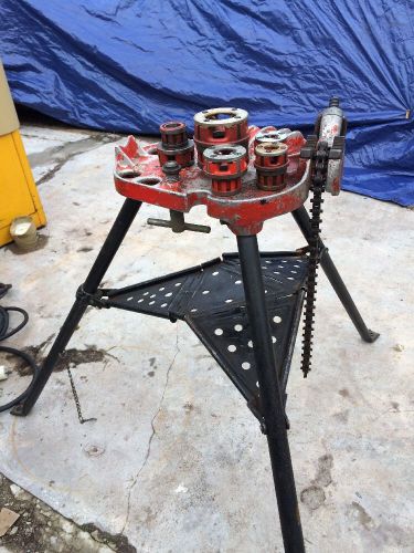 5 Ridgid threaders and Ridgid 450 Tristand  1/8  To 5 With Chain And Tool