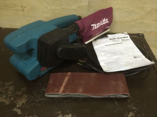 Makita 9910X  3&#034; x 18&#034; Belt Sander With Manual And Extra Belts