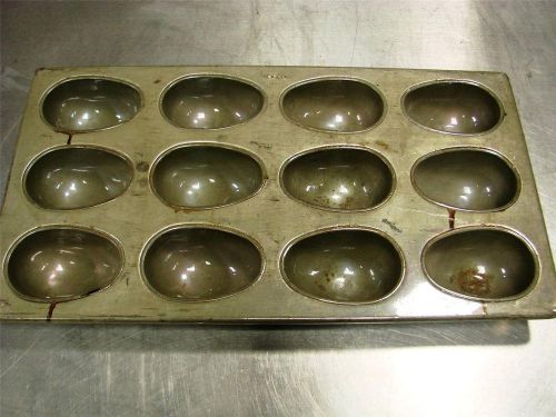 Chicago metallic ekco 47685 12 on glazed easter egg football cake muffin pan for sale