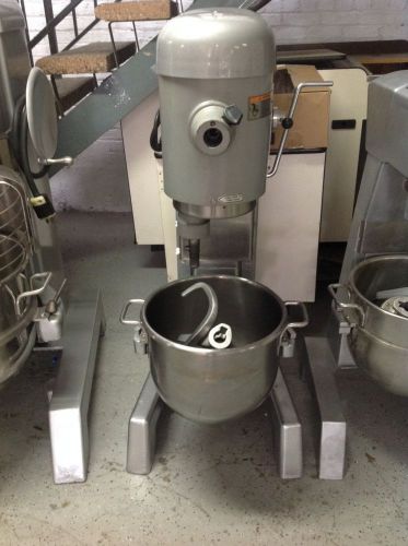 Hobart 30qt Mixer w/ Timer  M: D330 Includes Bowl, Hook, &amp; Paddle - Single Phase