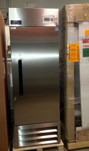 New Commercial Arctic Air Single Door Stainless Steel Reach-In Refrigerator