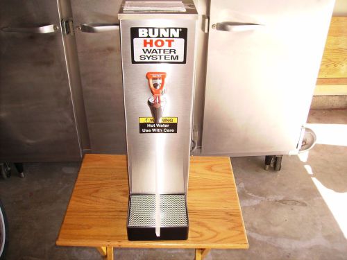 Bunn hw2 hot water dispenser, stainless steel, 2 gallon, 120v - great condition for sale