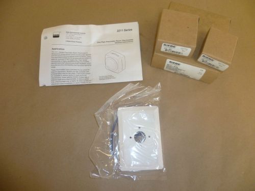 ROBERTSHAW / SIEBE PNEUMATIC THERMOSTAT KIT # 2211-613, ONE PIPE, REVERSE ACTING