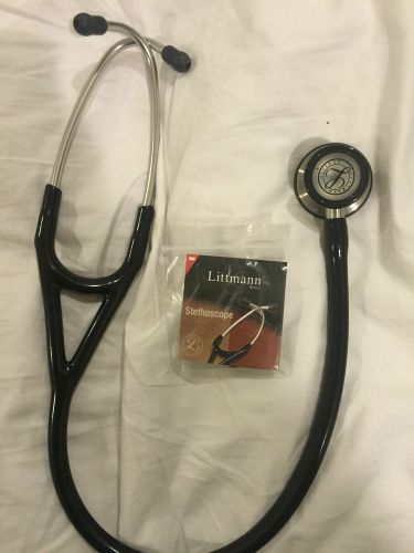 Littmann Cardiology 3 Stethoscope! Perfect condition, extra earpieces! FAST SHIP