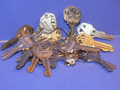 (15) pair original factory precut kwikset kw-1 keys. locksmith. for sale