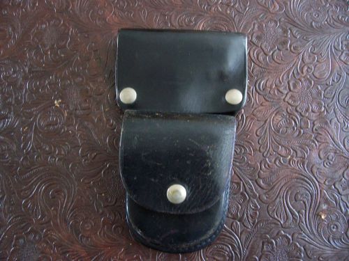 Service Mfg.Co. Black Leather Handcuff Case &amp; 6 Spare Bullet Holder Case Used