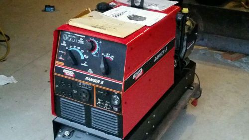 LINCOLN RANGER 8 WELDER - ONLY 26 HOURS - EXCELLENT CONDITION