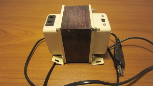 220 VOLT TO 110 VOLT TRANSFORMER *USED, IN GOOD WORKING CONDITION*