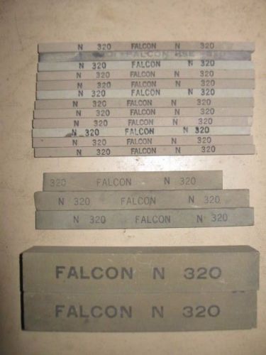 Polishing stones N 320 1/4 x 1/4 (11) 1/8 x 1/2 (3) 1 x 1 (2) Falcon