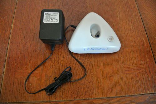 KERR charger-dock CHARGING for L.E. DEMETRON 1 CORDLESS DENTAL CURING LIGHT