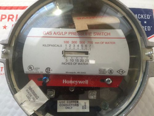 Honeywell C437E1004 Gas Air Pressure Switch, New
