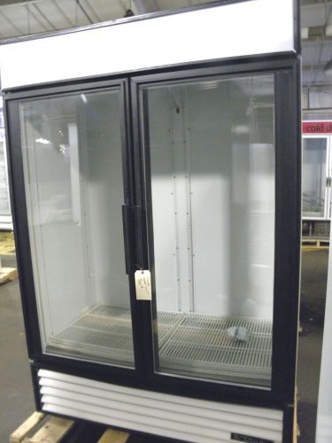 True gdm-49 two door  reach in refrigerated merchandise deli meat display for sale