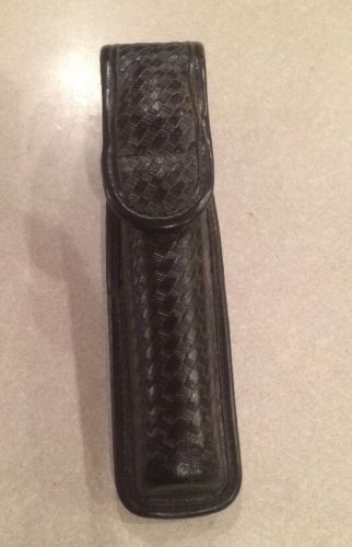 Bianchi duty belt holder for streamlight stringet. leather basket weave. for sale