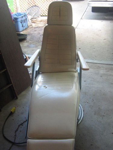 Dental Chair, Dental Stools, Tattoo chair, Used, Ritter, Ritter Light included