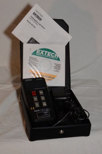 Extech Datalogging Light Meter with PC Interface 401036