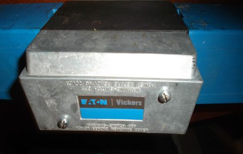 Eaton Vickers Hydraulic Directional Control Valve DG4V4-010C-M-W-H5-10