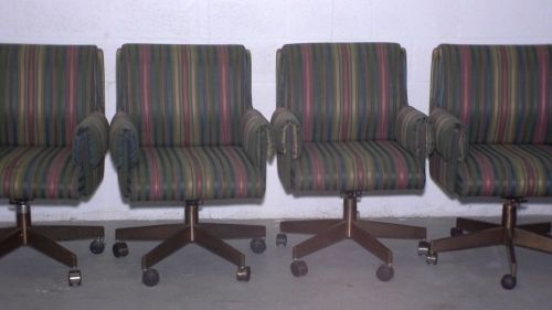 HEAVY DUTY OFFICE CHAIR CLUB ARM STYLE GREEN MULTI COLOR STRIPES HOME TV STUDIO