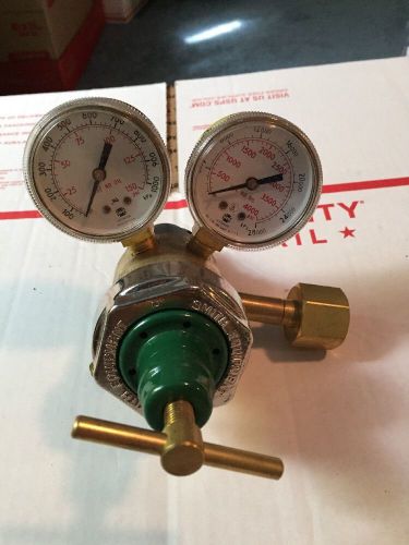 Smith Equipment H1410A-540 Two Stage Oxygen Regulator