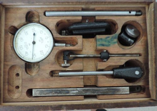 Ames Universal Dial Test Indicator No. 22C in Original Wooden Box from Estate