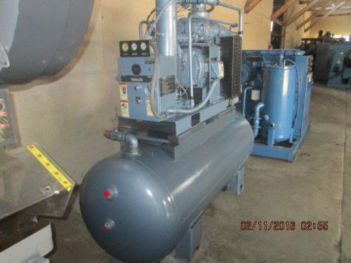 30hp quincy qst-30 rotary screw tank mounted air compressor w/ water intercooler for sale