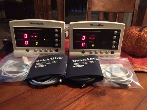 Welch Allyn 52000 Series Vital Signs Patient Monitor  LOT OF 2 WITH WARRANTY