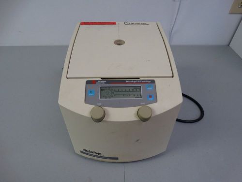 BECKMAN COULTER MICROFUGE 18  CENTRIFUGE WITH ROTOR AND LID