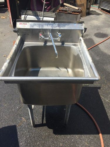 EAGLE GROUP STAINLESS STEEL UTILITY 1 Compartment Sink With Faucet