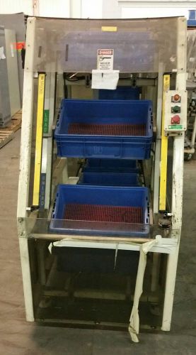 Parts accumulator conveyor dispenser loader #1019S