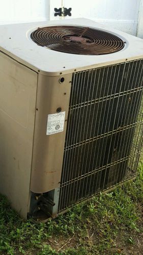 3 Ton AC/Heating Unit Armstrong INC