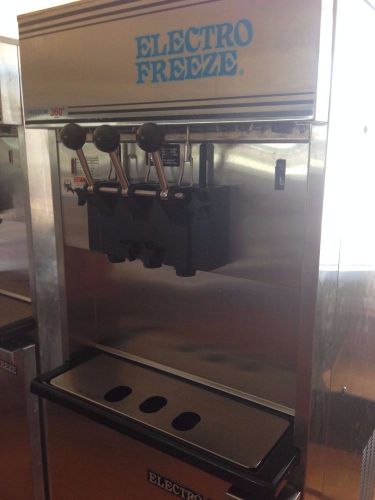 Electro freeze frozen yogurt machine sweet cece&#039;s &amp; sub shop equipment for sale