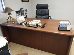 mahogany executive desk