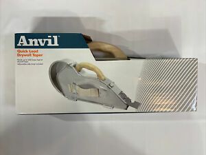Anvil 8-3/4 in. Quick Load Aluminum Drywall Taper Banjo with Wooden Handle