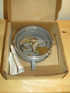 Mercoid Controls model DA-31-3 RG-4 PRESSURE SWITCH - NEW/Old Stock!