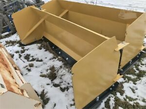 MASTERCRAFT WELDING 8&#039; SKID STEER PUSHBOX SNOW PLOW STOCK# 36230