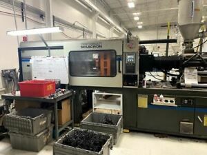 Cincinnati Milacron VT-220-17 Injection Molding Machine, 1995