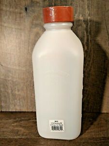 Calf Bottle &amp; Nipple Complete Snap On Little Giant 2 Quart Plastic Dairy Cow