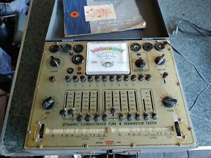 VINTAGE EICO TUBE TESTER
