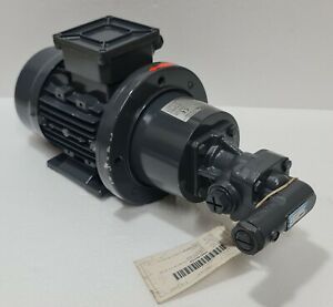 KRACHT VERDER GEAR PUMP TYPE: KF8 RF1-D15 P.0129230004 w/ 3~ MOTOR TFCP 80B-4