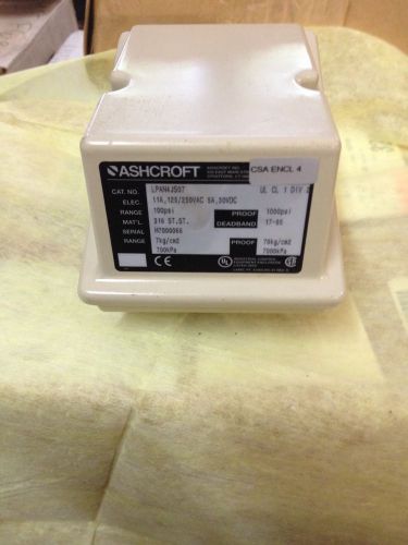NEW - ASHCROFT LPAN4JS07 L-SERIES SNAP ACTION SWITCH FOR PRESSURE 100psi.