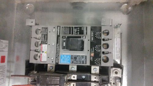 Siemens Sentron 200A Main 3P4W Distriution Panel