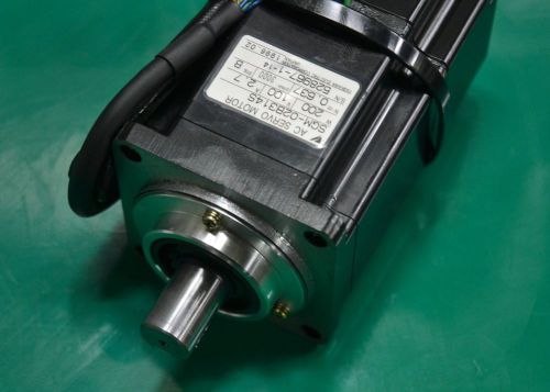 YASKAWA SGM-02B314S AC SERVO MOTOR