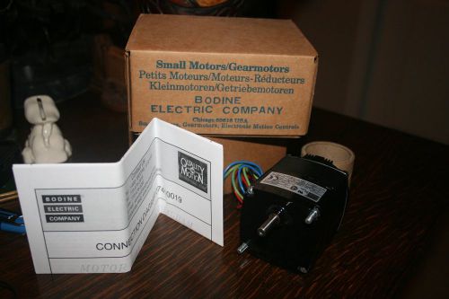 Bodine 750MQ Small Gear Motor Type KCI-24T3 20 RPM 115V 1.2uF Capacitor NEW