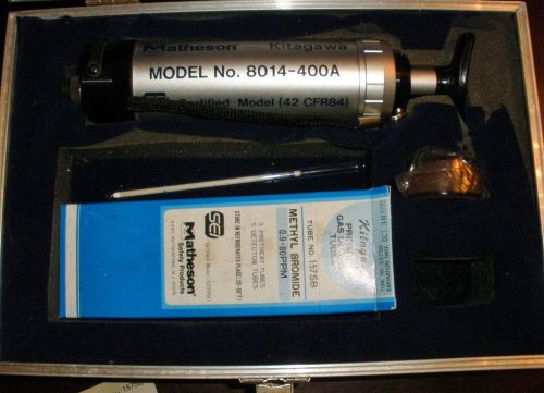 MATHESON TOXIC GAS DETECTOR MODEL 8014-400A , TUBES &amp; CASE